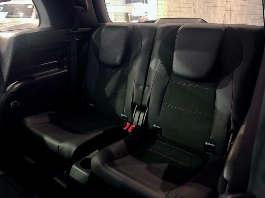 GLB250 4MATIC AMG - Image 11