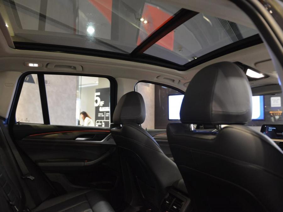 X3 SDRIVE20iA XLINE G01 - Image 18