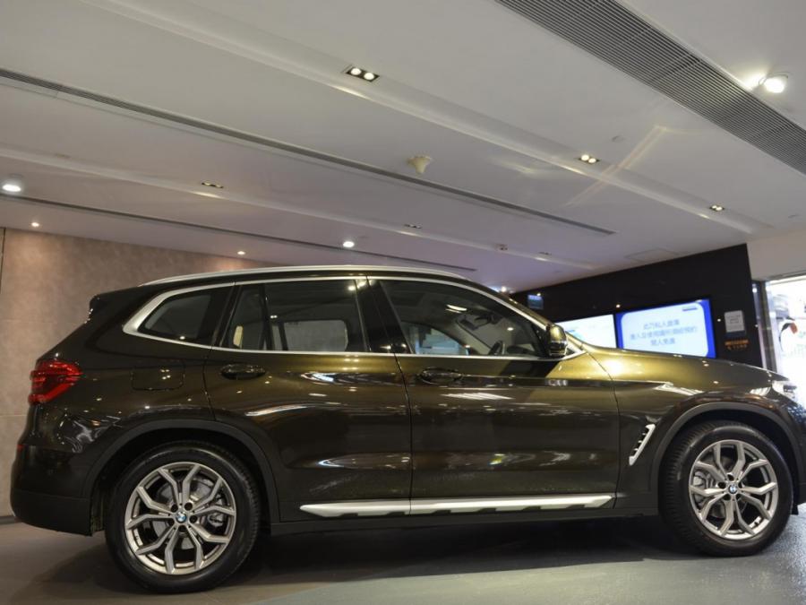 X3 SDRIVE20iA XLINE G01 - Image 9