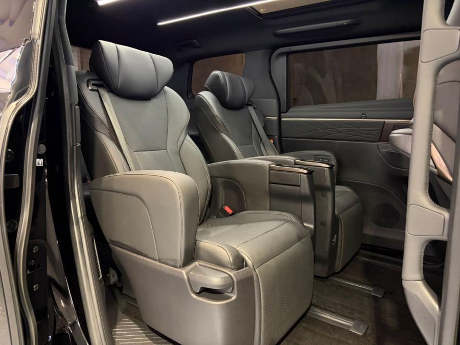 ALPHARD 2.5NA Full Modellista - Image 6