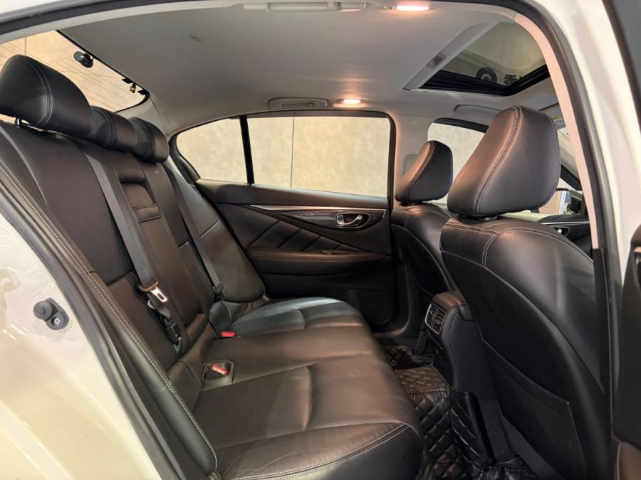 Q50 2.0T SE PLUS - Image 8