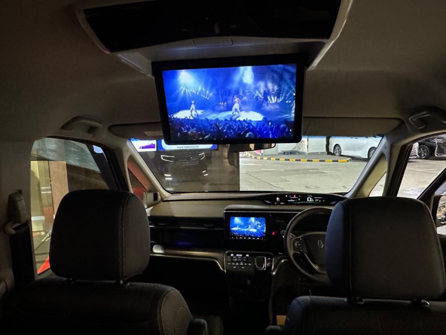 Stepwgn Hybrid EX cool - Image 5