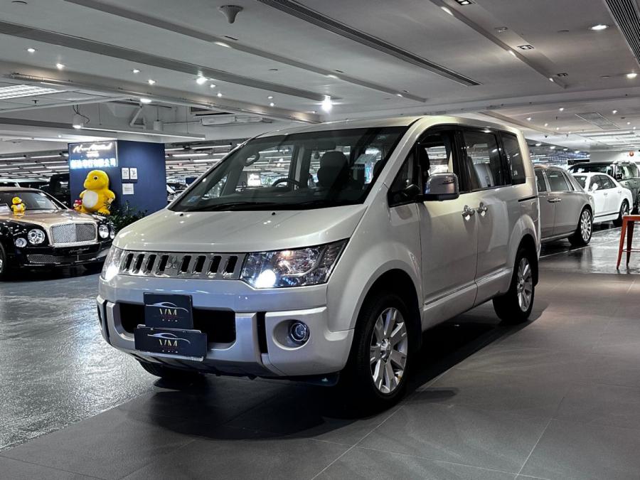 Delica  AWD - Image 4