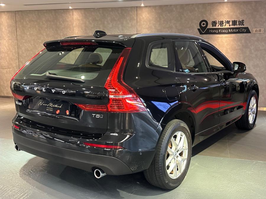XC60 T5 MOMENTUM - Image 2